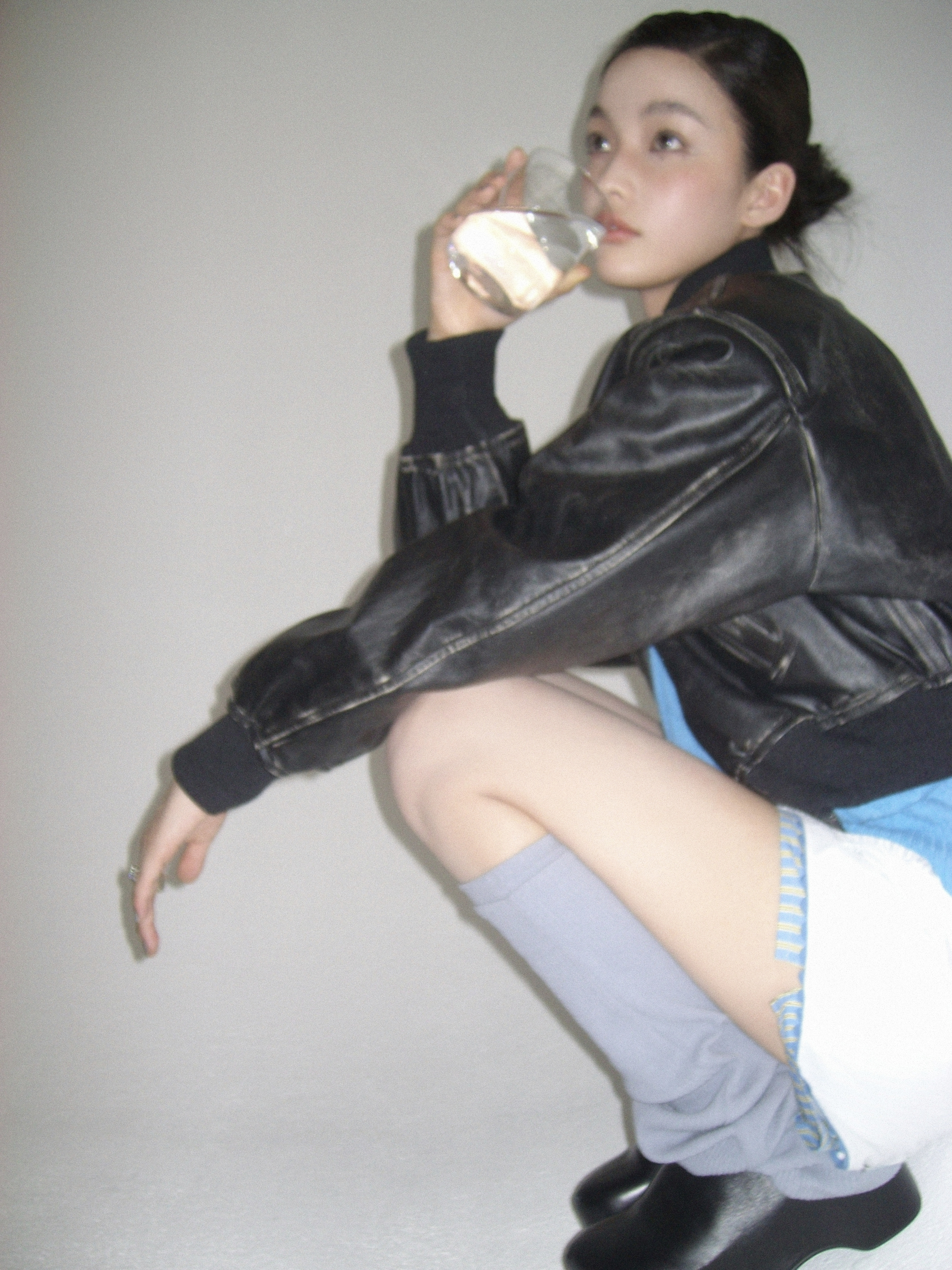 ILLIT(아일릿) 'bomb' Concept Photo (GLLIT Ver.) | 인스티즈