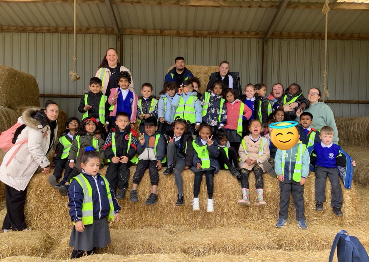 Miss Brewin HCPS (@missbrewinsen) on Twitter photo Reflecting on what a positive year this has been at Hazel! Here are some of my favourite memories of inclusion and diversity that we have experienced at Hazel.I am so lucky to work at a school where everyone is valued and respected regardless of background and needs <a href="/HazelSchool/">Hazel Community Primary School</a> Reflecting on what a positive year this has been at Hazel! Here are some of my favourite memories of inclusion and diversity that we have experienced at Hazel.I am so lucky to work at a school where everyone is valued and respected regardless of background and needs <a href="/HazelSchool/">Hazel Community Primary School</a>