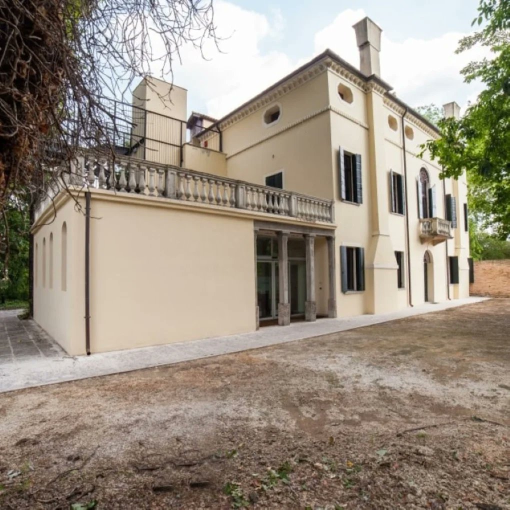 Ospiti di <a href="/valeriaderosa/">Valeria De Rosa</a> e del suo #GrandTour, oggi vi accompagniamo a Fratta Polesine a scoprire la Casa Museo Giacomo Matteotti. Una realtà meravigliosa che merita assolutamente di essere scoperta e visitata. Alle 15 su <a href="/Radio24_news/">Radio 24</a>