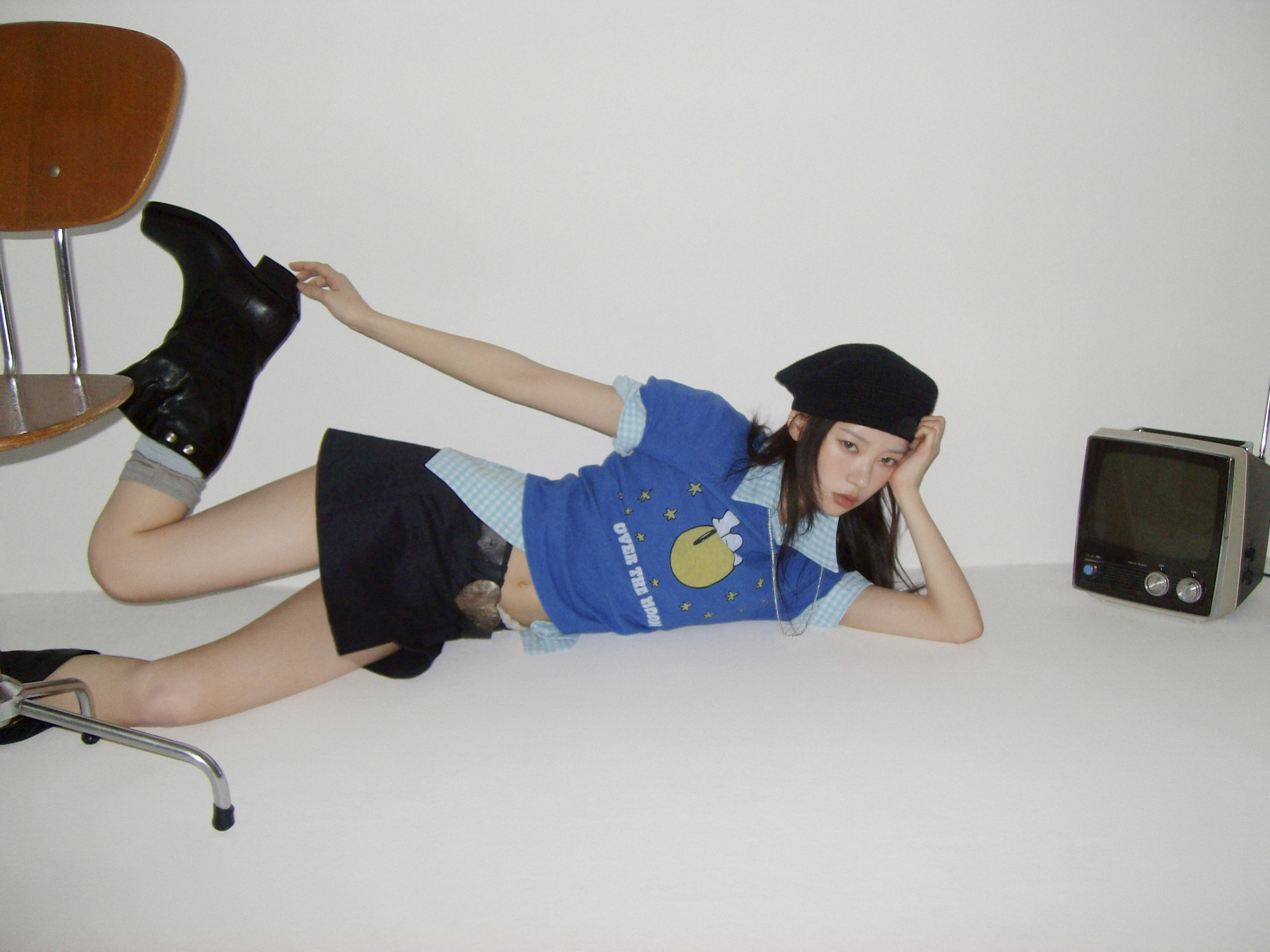 ILLIT(아일릿) 'bomb' Concept Photo (GLLIT Ver.) | 인스티즈