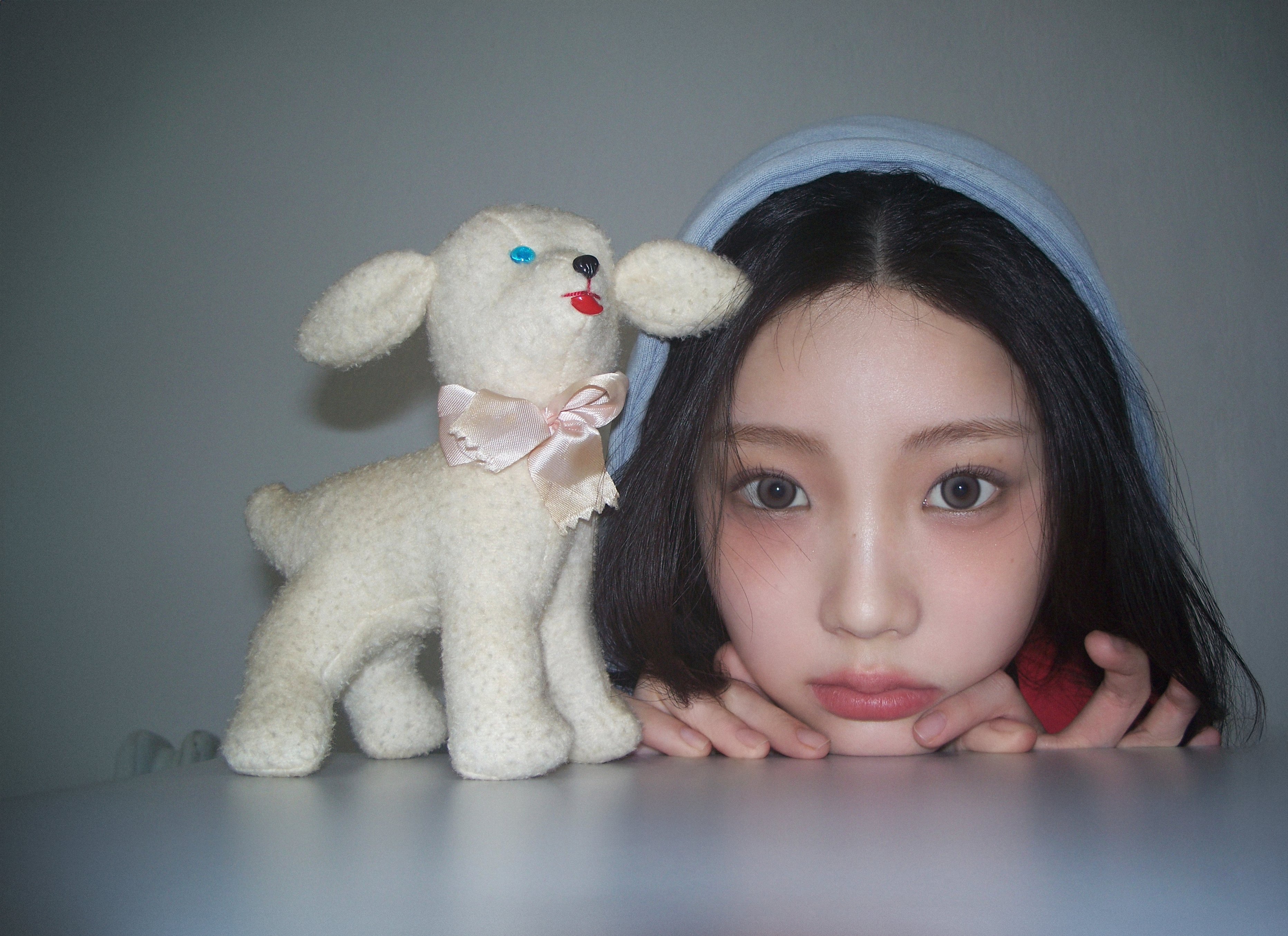 ILLIT(아일릿) 'bomb' Concept Photo (GLLIT Ver.) | 인스티즈