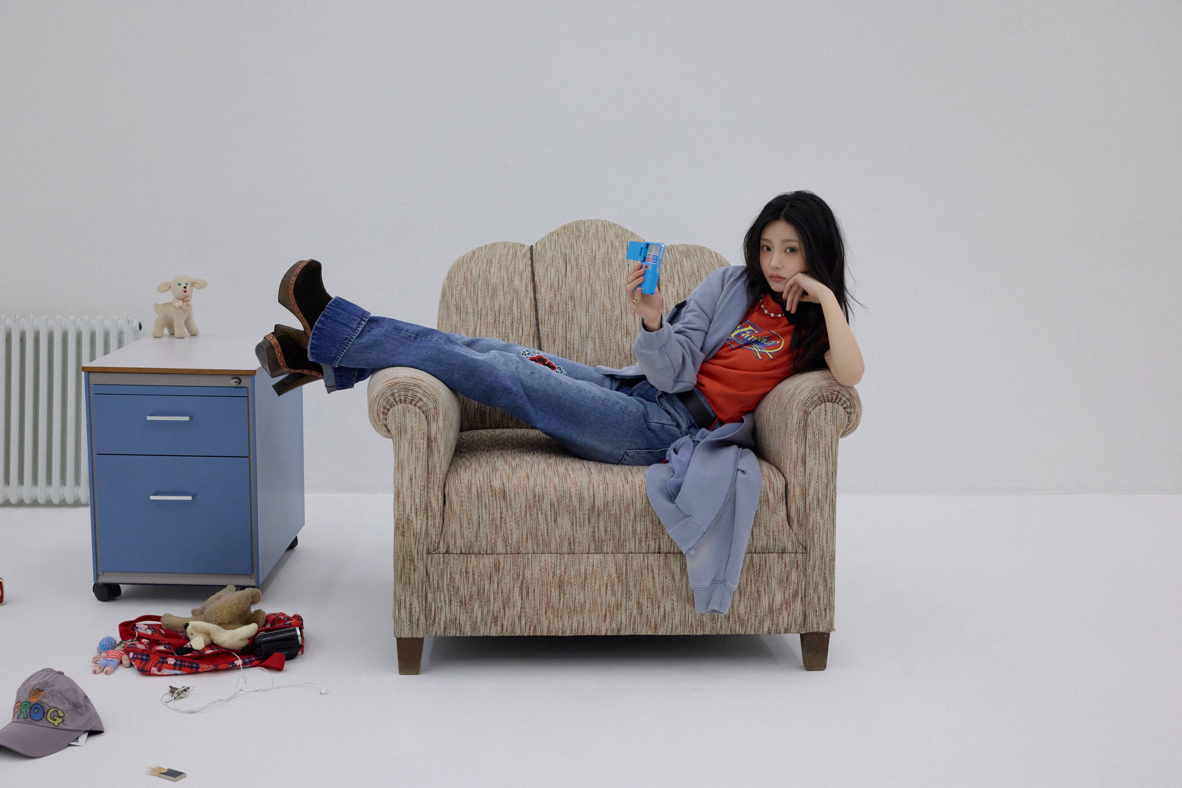 ILLIT(아일릿) 'bomb' Concept Photo (GLLIT Ver.) | 인스티즈