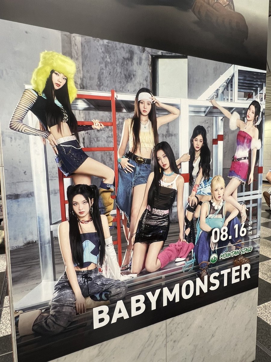 大阪駅にトレとベビモン居た🫶🏼🫶🏼💫