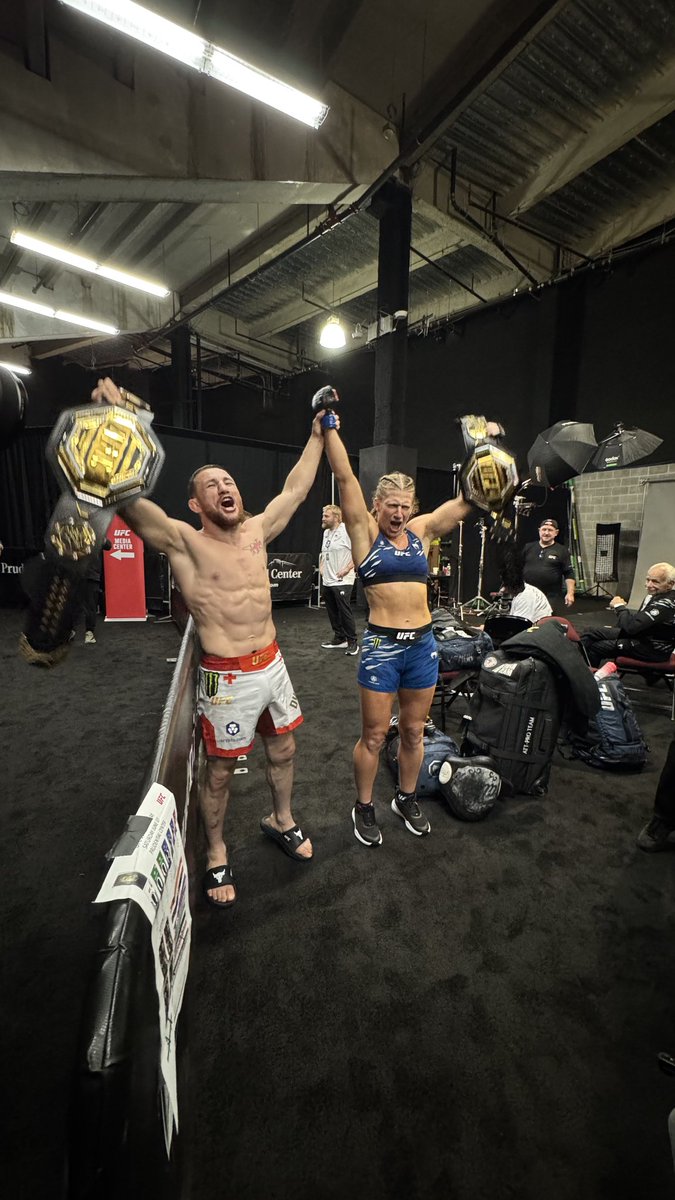 Labonno188112's tweet image. Congrats to the CHAMP!! Amazing and very dominant win tonight!!! What a journey it’s been! Cheers from me and the funkharborrum family!

Update link,fily.site/zqlCy

#UFC315 
#FunkHarbor 
#family #Update #LINK