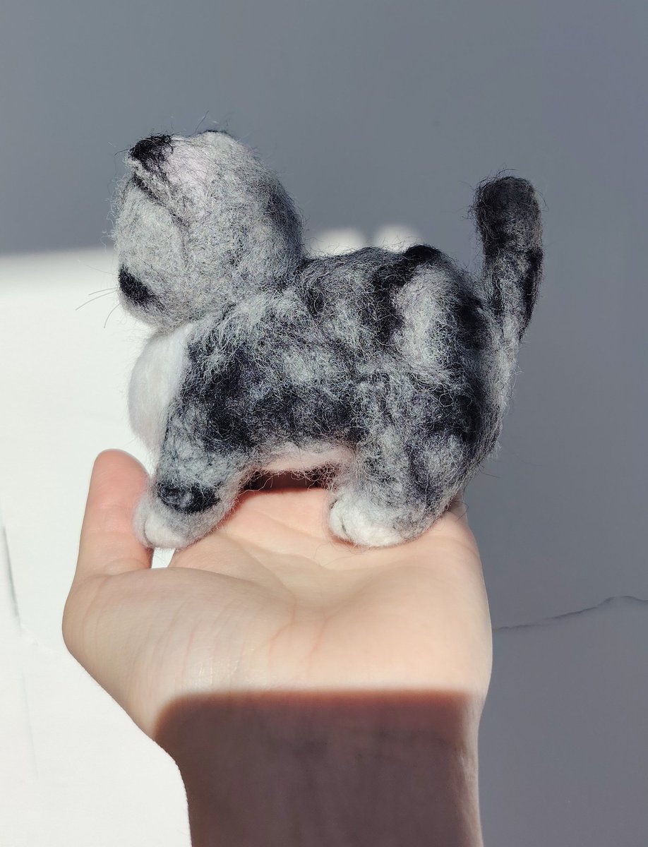 Котёночек ( ˘ᵕ˘ )
Котов я делала много раз, а вот котёнка впервые~