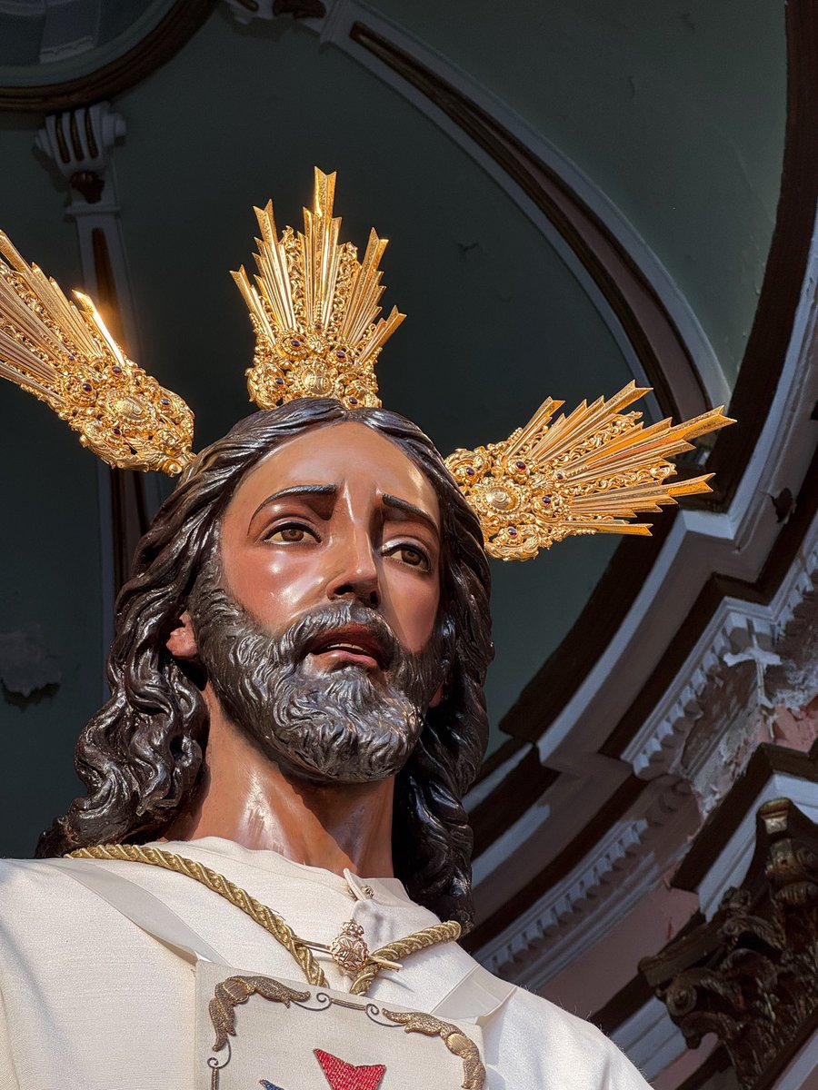 recio_estefania's tweet photo. Dice @SoyLazarus_ que hay historias que se cuentan con las manos.
Ésta se cuenta con los ojos.
-
#CofradíasMLG https://t.co/He0XpRi0lg