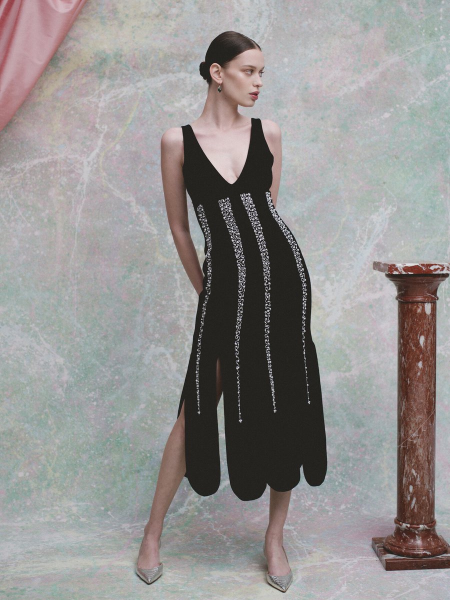 kendam_com's tweet photo. Markarian Resort 2026 collection lookbook (41 outfits) https://t.co/konxi0aSLl
#Markarian #Resort2026 #RE26 #Lookbooks #Fashion #Kendam https://t.co/6UiSJjcaMs