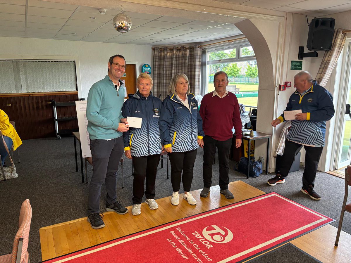 Despite the unpredictable weather, we enjoyed our first bowling competition of the season yesterday at Grangemouth Bowling Club 
We want to thank you for your kindness to us and well done to everyone who took park.