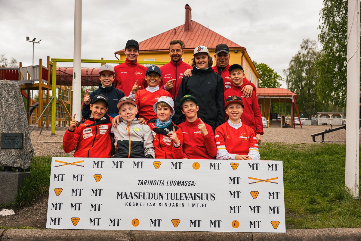 Yli 900 alueleiriläistä on paraikaa luomassa yhteisiä tarinoita Sotkamossa ja Kajaanissa! 🙂

Tarinoita mahdollistamassa myös Maaseudun Tulevaisuus! 💪

📸: Olli Korhonen

#pesis