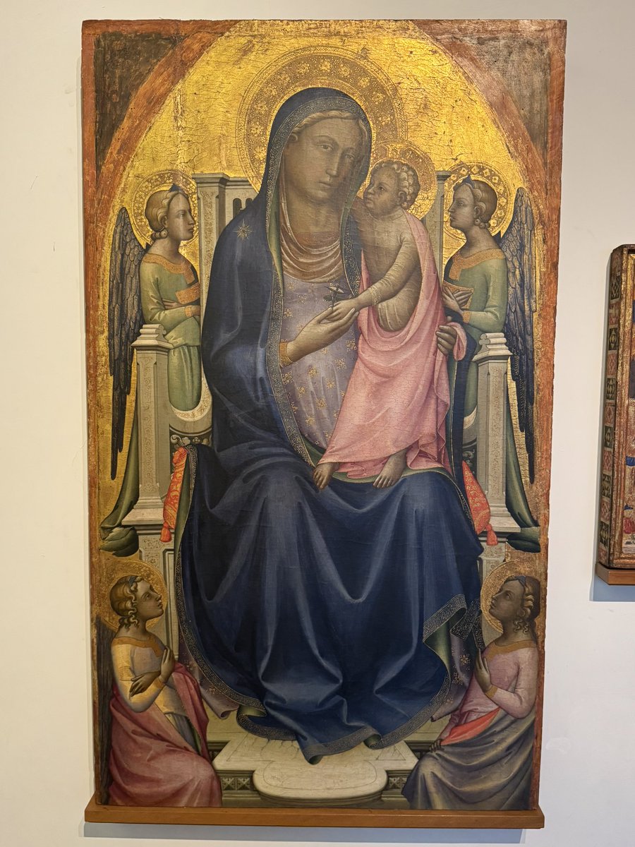 Pinacothèque de Bologne en présence de Giotto et Lorenzo Monaco
