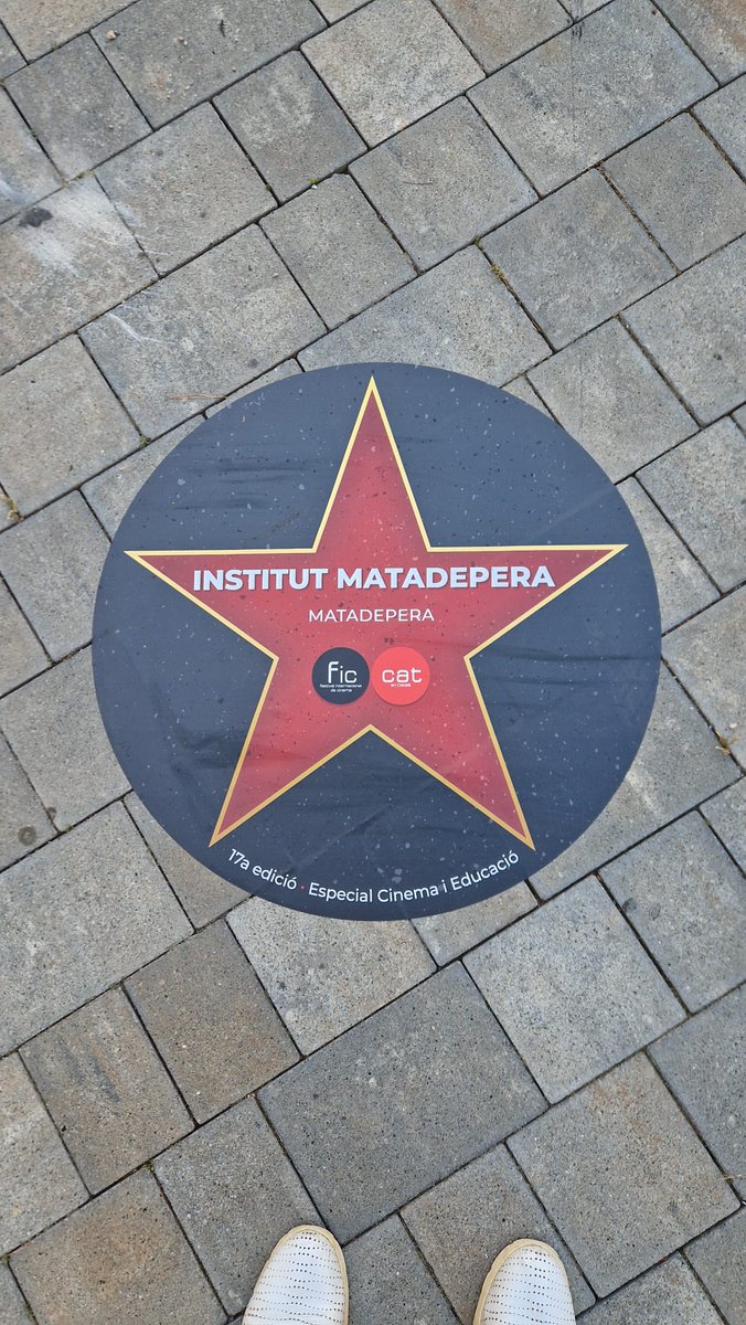 Institut Matadepera (@insmatadepera) on Twitter photo Tenim una estrella de la fama a Roda de Berà! El curtmetratge Atrapada que estava a la selecció oficial de <a href="/FICCAT/">Festival FIC-CAT</a> ha guanyat el premi en la categoria de centres educatius de secundària. Els curtmetratges de l'optativa de 3r ens porten a tot arreu! <a href="/IacoSubirats/">Iaco Subirats</a> <a href="/AjMatadepera/">Aj. Matadepera</a> Tenim una estrella de la fama a Roda de Berà! El curtmetratge Atrapada que estava a la selecció oficial de <a href="/FICCAT/">Festival FIC-CAT</a> ha guanyat el premi en la categoria de centres educatius de secundària. Els curtmetratges de l'optativa de 3r ens porten a tot arreu! <a href="/IacoSubirats/">Iaco Subirats</a> <a href="/AjMatadepera/">Aj. Matadepera</a>