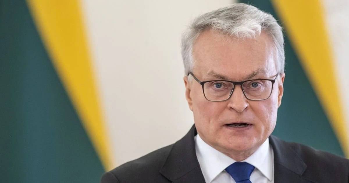 RT by @mikenov: Lithuania’s president calls for tougher Russia sanctions – DW Lithuanian President Gitanas Nauseda has called for a significant expansion of sanctions against Russia, including disconnecting all remaining Russian banks from the SWIFT system and sanctioning vessels in the…