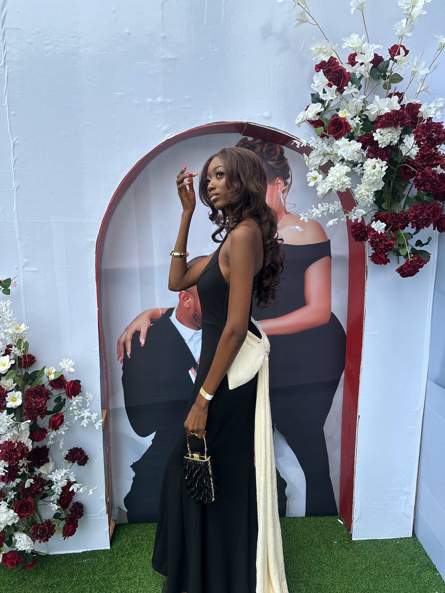 toyobammy's tweet image. My friend got married!🥺🎉🖤
#weddingguest