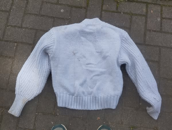 Neubrandenburg · Südstadt · Bergstraße · 17033
Katze in einer Transportbox ausgesetzt
Tierheim Neubrandenburg Kopie:
Fundkater Bergstraße
Dieser unkastrierte und Kater wurde heute (07.06.25) vor Schützenverein in der Bergstraße gefunden.
Er befand sich in einem Transportkorb mit