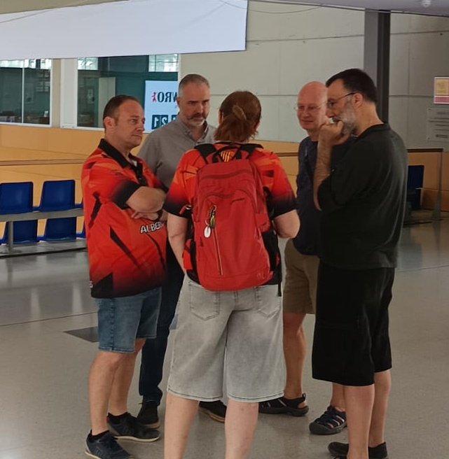 🤖 Vam apostar pels campionats de robòtica perquè escoles de la Seu d'Urgell portaven molts anys treballant amb excel·lents resultats a campionats estatals i internacionals. Un plaer trobar-me amb l'amic Carles Soler, organitzador de la <a href="/World/">WORLD</a> Robot Olimpiad i en Joan Rovira de