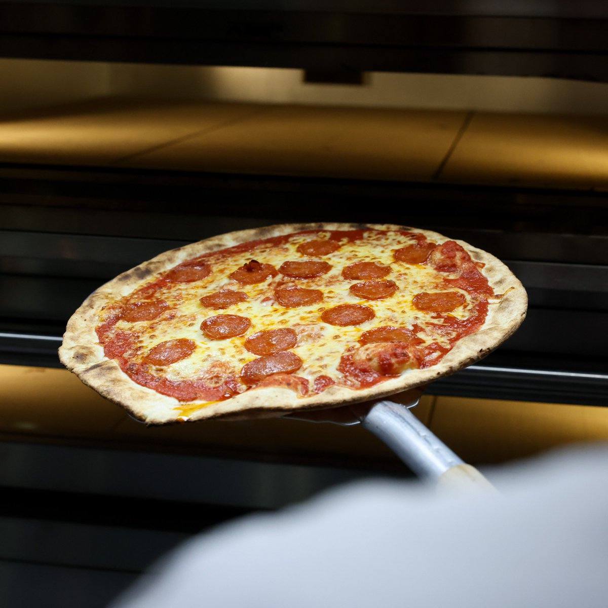 🏃 SLICES TO GO 

Door 4 is the spot for fresh pizza served by the slice. 🍕