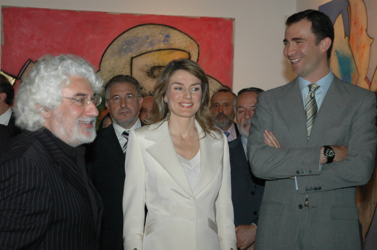 Hoy celebramos 20 años del Museo Cristóbal Gabarrón 🏛️
Inaugurado el 8 de junio de 2005 en Mula, en un acto presidido por los actuales Reyes de España.

Gracias por ser parte de esta historia. 

📸 Comparte #20añosmuseogabarron