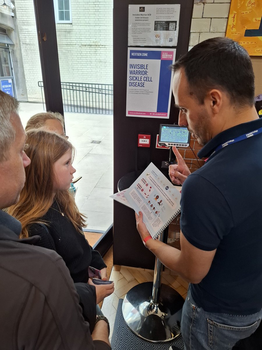 InvisWarriorSCD's tweet image. We are back @ExRdFestival today! Test your pipetting skills (in our custom lab coats!), learn about #SickleCell with our quiz, see real blood cells through a microscope, or craft a message for #SCDwarriors at our art table: imperial.ac.uk/immunology-inf…