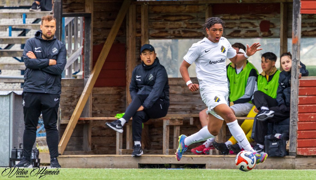 3-1 till P16 igår mot Boo💛🖤
2 matcher kvar innan sommaruppehåll!