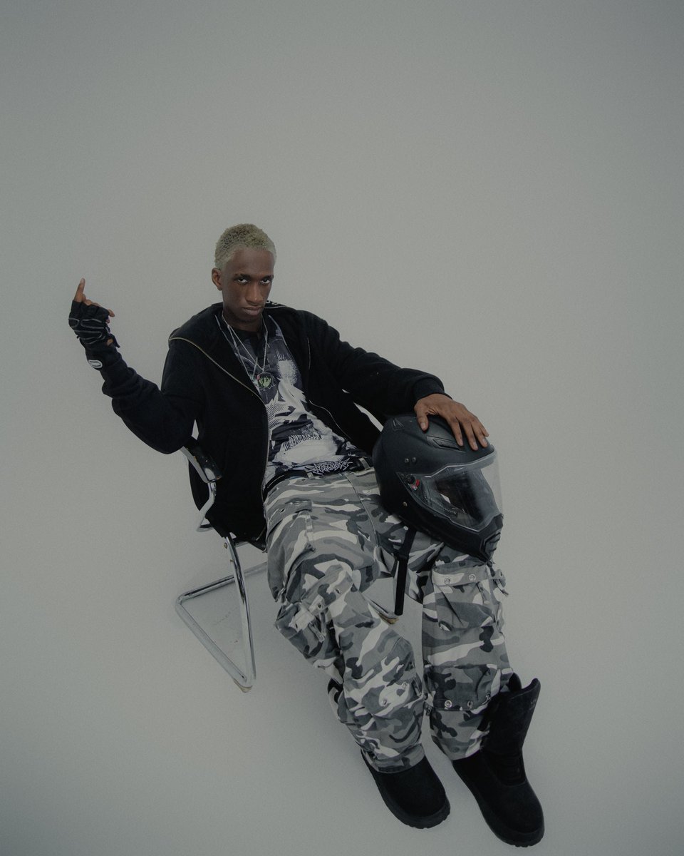 wearetooturnt's tweet photo. Following the release of viral song 'Escaladizzy', Mavo(@mavoswago) has now surpassed 1000 followers on YouTube. πβ‘ https://t.co/CLGMkd9U47