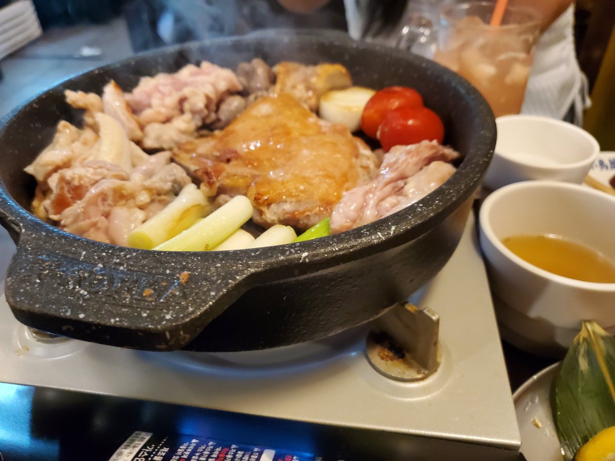 Snake12_22's tweet photo. SNK in Korea Part.2 https://t.co/sFMaMBbrem