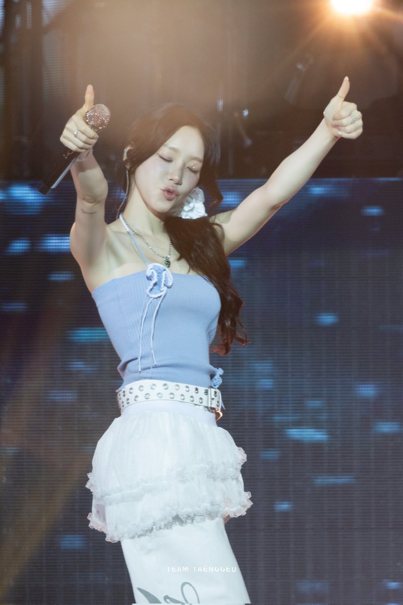 TeamTaenggeu's tweet image. 250607 The TENSE in Hong Kong
👍🏻👍🏻
#태연 #Taeyeon
#TAEYEON_TheTENSE_in_HONGKONG
#TAEYEON_TheTENSE
#TheTENSE
#GirlsGeneration #소녀시대
