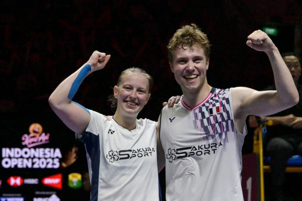 🏸 Badminton : la paire française de double mixte Gicquel-Delrue entre dans l’histoire en remportant un premier Grand Chelem 

Ils se sont imposés en Indonésie face aux numéros 6 mondiaux
➡️ l.leparisien.fr/yO6u
