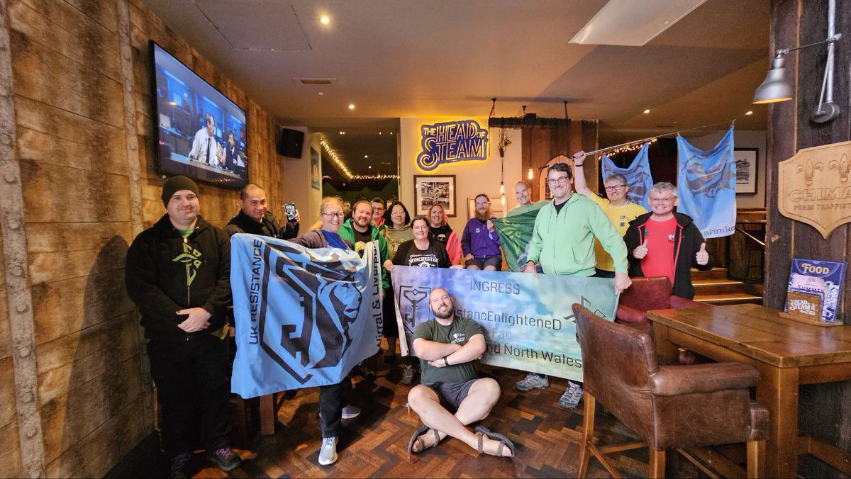 Ingress first Saturday today in Liverpool. Our 4th one in the city and second at the Head of Steam pub. Lovely day though the weather was a little moist. #ingress <a href="/FevGames/">Fev Games</a> <a href="/NianticSpatial/">Niantic Spatial 🌎</a>