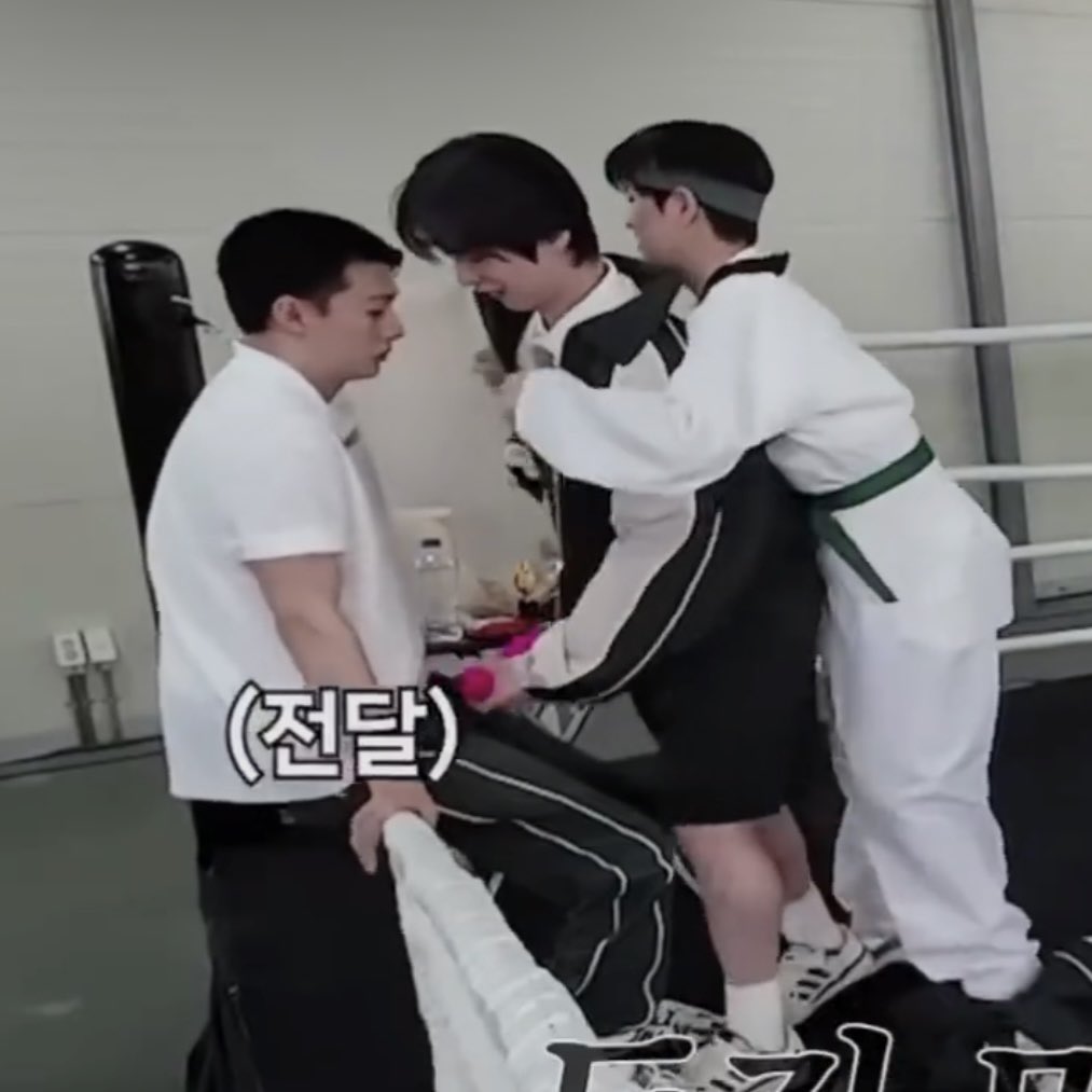 muscookie's tweet image. 比格犬大战奶牛猫1.0
#2min #승밍