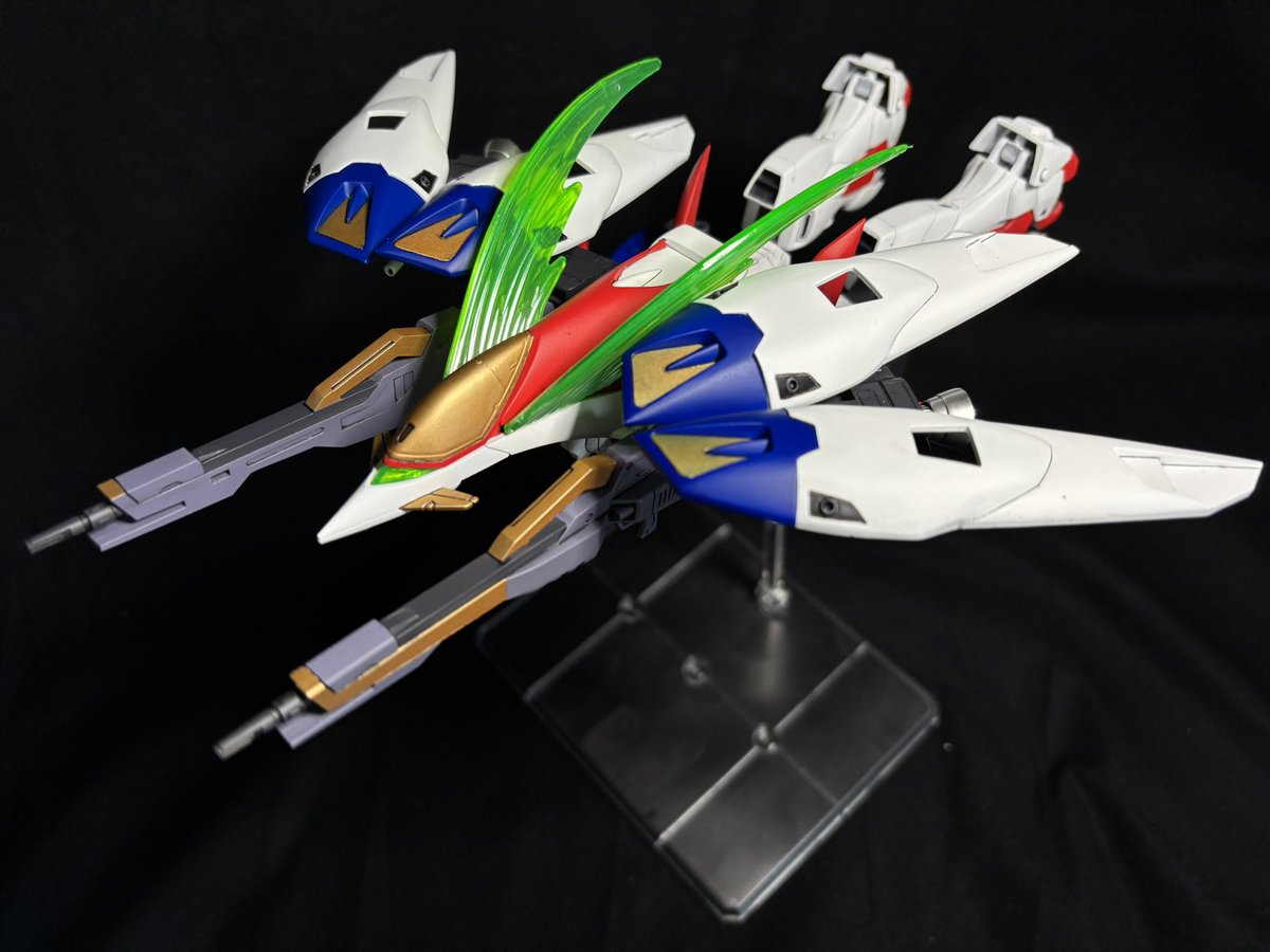 TRANSAMMODE2's tweet photo. ガンダムW旧キットの
謎のエフェクト懐かしい。

パールでグラデーション塗装してみました

#ｶﾞﾝﾀﾞﾑw
#ｶﾞﾝﾌﾟﾗ https://t.co/slzxyZ8pbL