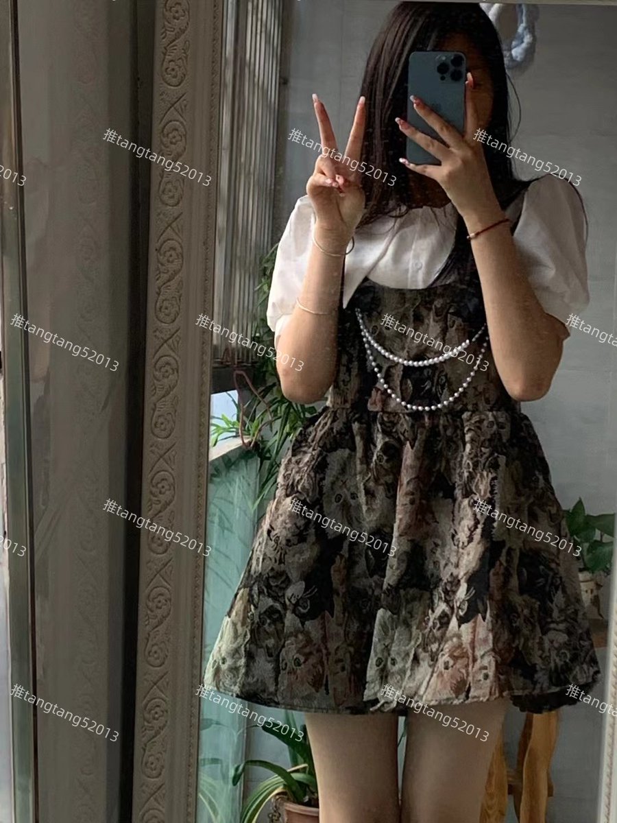 翻到曾经青涩时期老照片，时光一去不复返，珍惜当下
<a href="/MaecMax/">小妹の日常</a> <a href="/WaecMax/">大猫的屋子（收5000-10W粉丝号）</a> 
<a href="/GaecMax/">小妹亭亭</a> <a href="/DaecMax/">纯情大叔</a> 
<a href="/SnewHome/">女生宿舍👑宿管</a> <a href="/GnewHome/">✨小火龙甄选</a> 
<a href="/QnewHome/">皮卡丘日记</a> <a href="/DnewHome/">宝可梦💤</a>