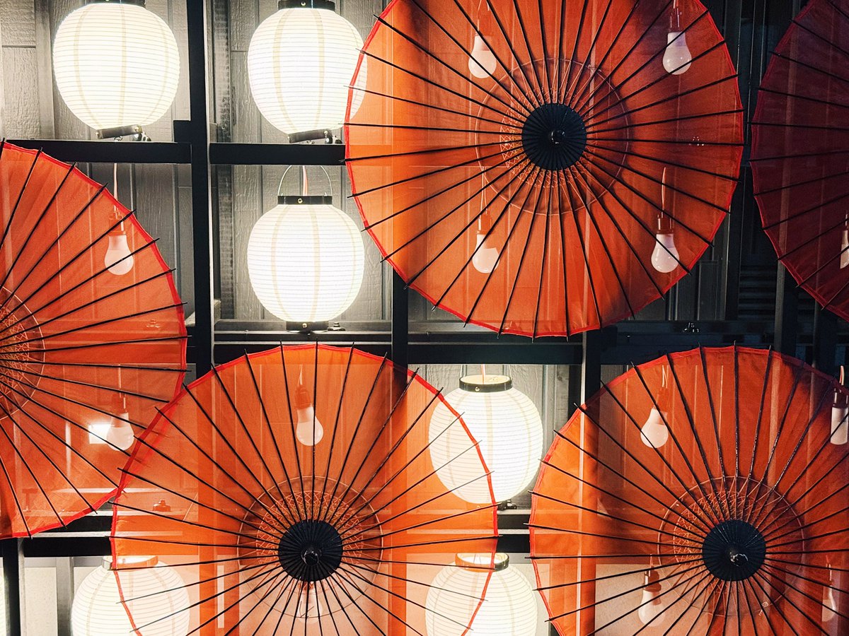 八王子の桑都テラスで撮影した一枚。
京都っぽくて好き

#写真好きな人と繋がりたい
#写真撮ってる人と繋がりたい
#スナップ #八王子