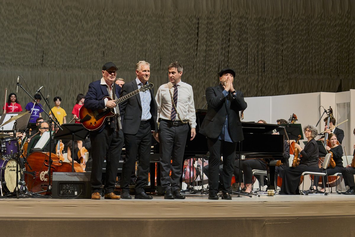 🎶 Un hommage émouvant à Oscar Peterson à #Expo2025Osaka !
Trois soirées de musique inoubliables. 🇨🇦🎹
Merci d'avoir célébré cette légende du jazz avec nous !

<a href="/CanadasNAC/">National Arts Centre</a> 
<a href="/expo2025_japan/">Expo2025 大阪・関西万博</a>