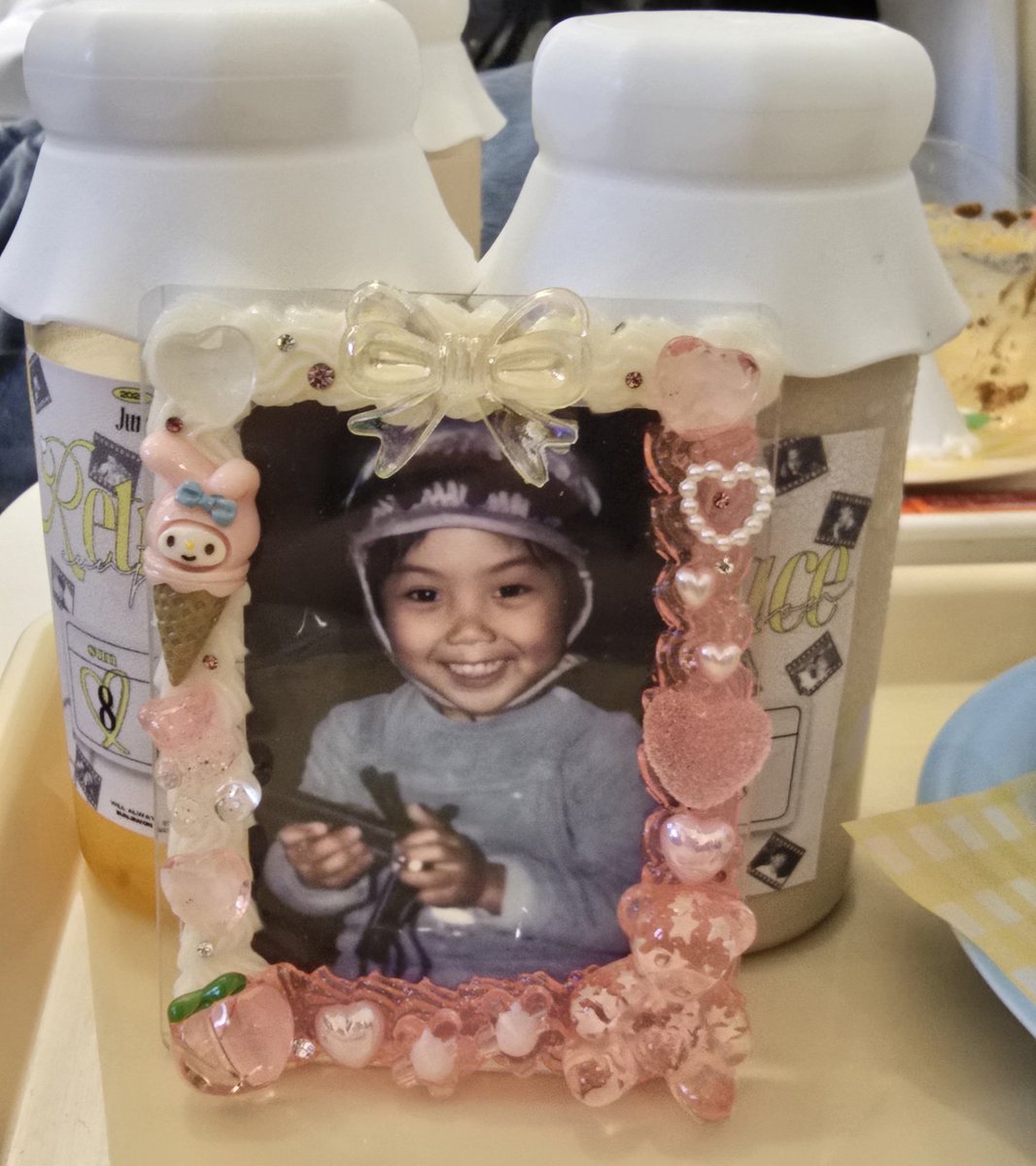 사람이 너무많아서 사진을 마니못찍은게 아쉽다 우리꼬젼이 오랜만에 외출이라 옷도 많이 챙겻눈데 갈아입힐여유가 없엇네 미안하다😭