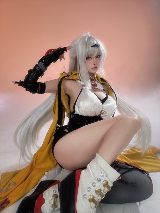 Twitterのコスプレ画像20