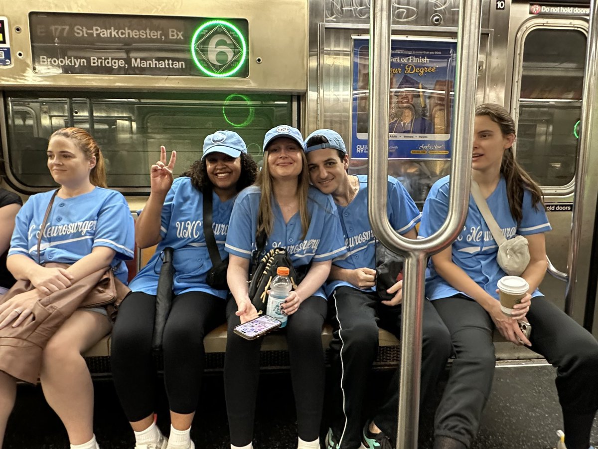DeveneyFranklin's tweet image. Had a great time at the annual softball tournament and catching up with old friends! @UNCneurosurgery @oliviagil7 @tdespenza