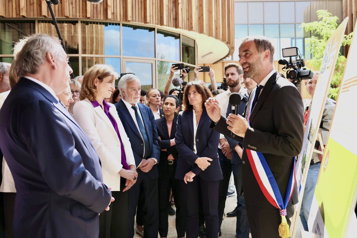 Vendredi à Montpellier, j’ai réaffirmé une conviction : la politique de la ville n’est pas une option, c’est une priorité.

Elle touche 6 millions de Français, mobilise tous les leviers du quotidien, tous les acteurs du terrain. C’est une promesse à laquelle nous répondons.