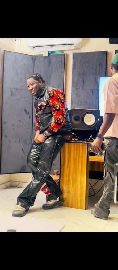 Happy birthday south east finest music producer <a href="/Kezyklef/">KezykLef</a> aka onye igba, live long and proper nwanne 

Cc: <a href="/DJJeezy9ja/">DJ JEEZY 🇳🇬</a>