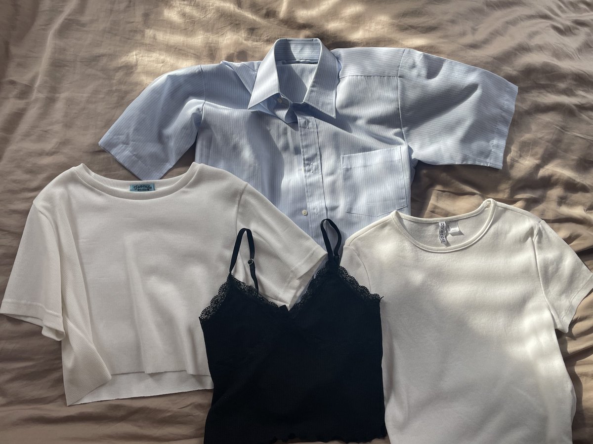 erp____p's tweet image. 📩 ส่งต่อเสื้อผ้ามือ 1/2 

💞H&amp;amp;M / Polo / mon2sun / แบรนด์IG

- ลงพรุ่งนี้ 09/06 (19.00) 
- shipping 40฿
- รี + ปัก ลด 5฿ 

#โล้ะตู้ #ส่งต่อเสื้อผ้า #ส่งต่อเสื้อผ้ามือสอง #ส่งต่อเสื้อผ้ามือ2 #โล๊ะตู้เสื้อผ้า #โล๊ะตู้ #ส่งต่อกระเป๋า #โล้ะตู้เสื้อผ้า #เสื้อผ้ามือ2 #ส่งต่อpolo