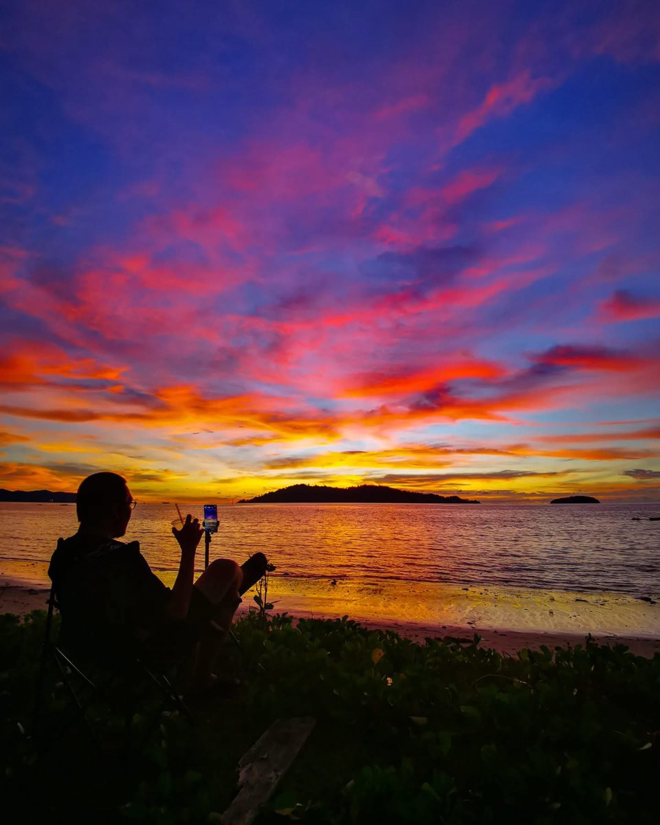 Cheers to having a front-row seat to one of Sabah’s most stunning sunsets.

Kota Kinabalu may be famous for its world-class sunsets, but did you know other parts of Sabah offer equally breathtaking views—without the tourist crowds? Make friends with the welcoming locals, and they