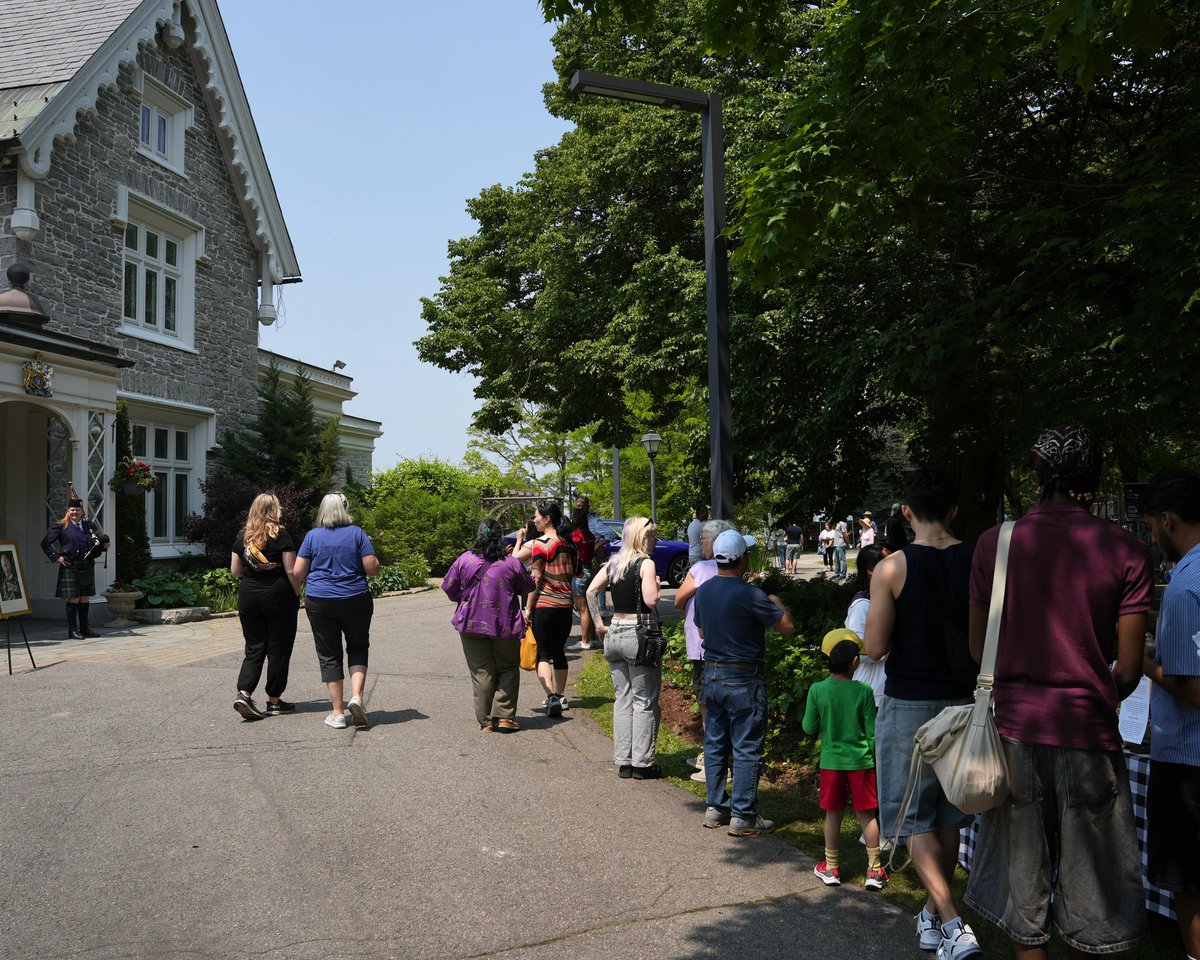 A lovely day welcoming close on a thousand people who stopped by our High Commission for #DoorsOpenOttawa.