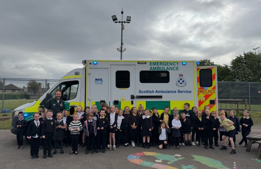 Miss Smith (@misssmith_kps) on Twitter photo We had a lovely visit from Mark the paramedic this week! He showed us some of his special equipment and how to stay safe/phone 999. We also got a special surprise, as an ambulance was waiting in the playground! We got to go inside and have a look.π <a href="/Kinneil_PS/">Kinneil Primary & EYC</a> <a href="/MissMackayKPS/">Miss Mackay & Primary 1</a> We had a lovely visit from Mark the paramedic this week! He showed us some of his special equipment and how to stay safe/phone 999. We also got a special surprise, as an ambulance was waiting in the playground! We got to go inside and have a look.π <a href="/Kinneil_PS/">Kinneil Primary & EYC</a> <a href="/MissMackayKPS/">Miss Mackay & Primary 1</a>