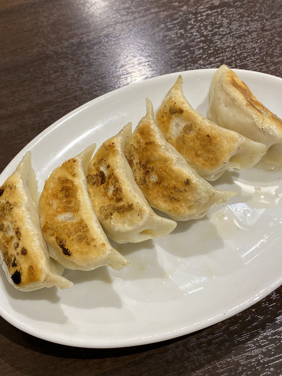 久しぶりに大好きならーめん屋さんていつものらーめん食べて大満足😊