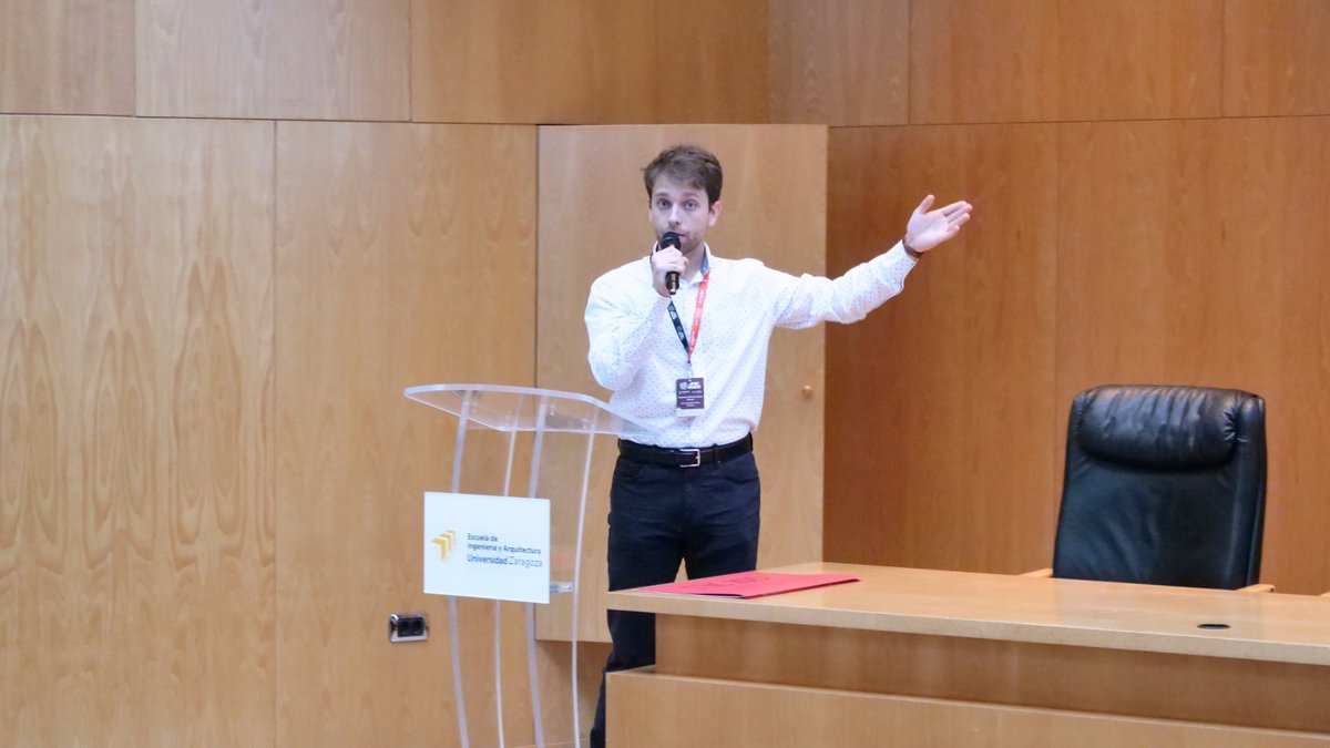 Tras el resacón histórico de la Cena de Gala, comenzamos el último día de las JNIC 2025 con la sesión Investigación VII: Plataformas y marcos de defensa cibernética#jnic2025 #universidaddezaragoza #ciberseguridad #jnic #investigacion