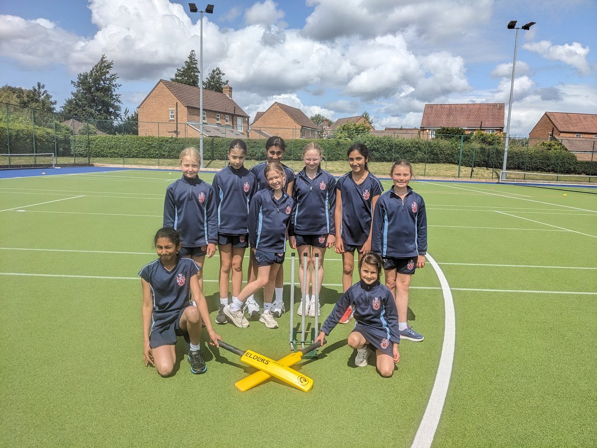 Wakefield Girls’ High School PE tweet media