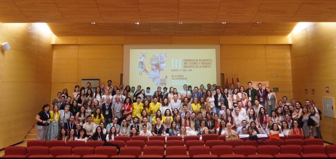 ¡Gracias a <a href="/semfyc/">semFYC</a> por un magnífico congreso de #residentes, tutores y UU.DD del que nos ha hecho partícipes!

¡Futuro esperanzador para la Medicina de Familia!

¡Seamos Quijotes "locos" por nuestra especialidad y "fieles" escuderos a nuestros valores,  como Sancho".

¡GRACIAS¡🧡
