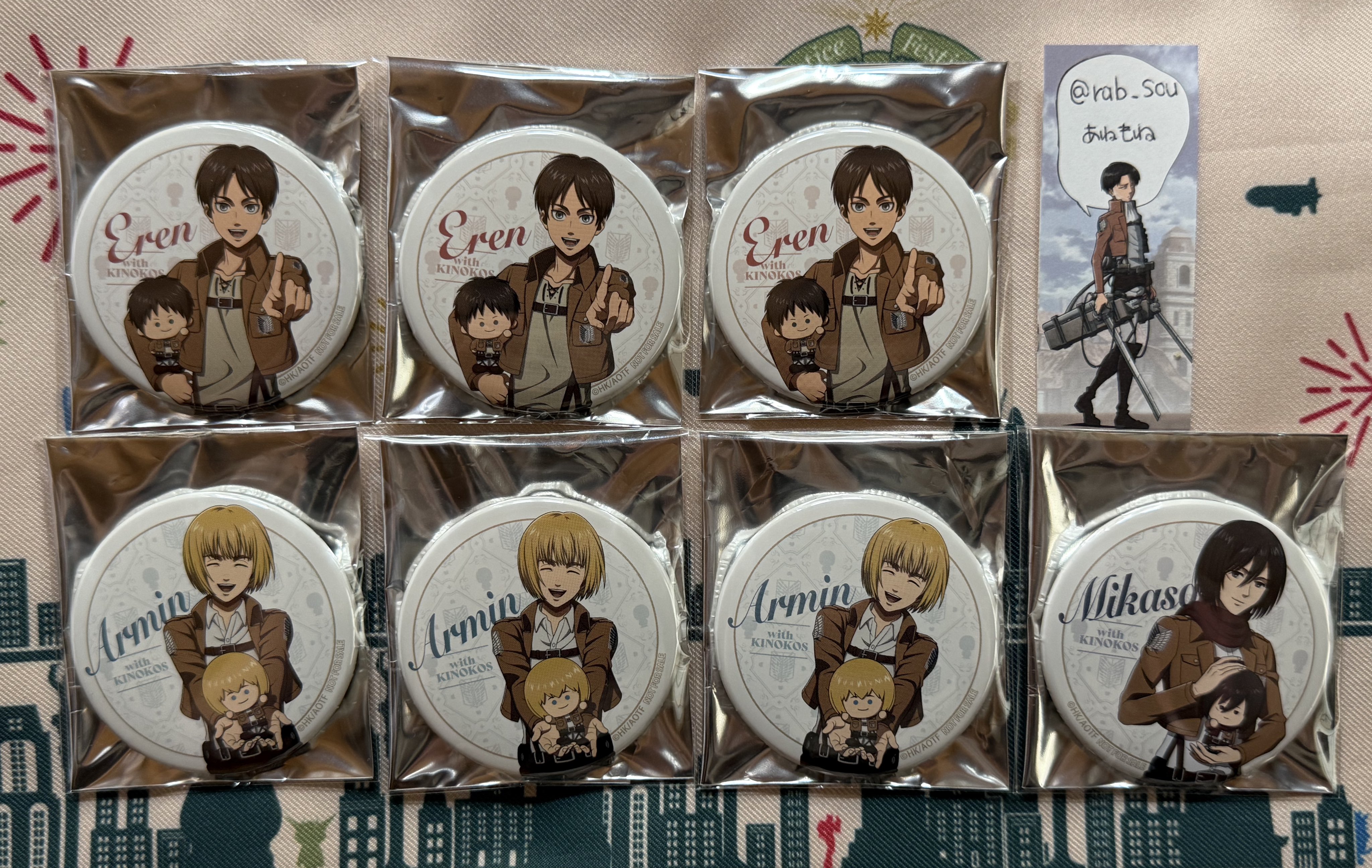 Anique 進撃の巨人 KINOKOSと一緒 缶バッジ アルミン（『進撃の