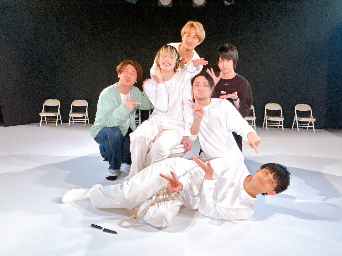 mitsuaki_h9's tweet image. 舞台「個室」
8公演目、千秋楽終了しました!
ありがとうございました🙇
この作品でたくさんのことを学んで、初めてのことを経験させていただいて、ホントに力になりました💨
このメンバーでできたことも、俺にとって最高っす!😁
あとは、2作品に託します🌈
生きろ!!
#舞台個室