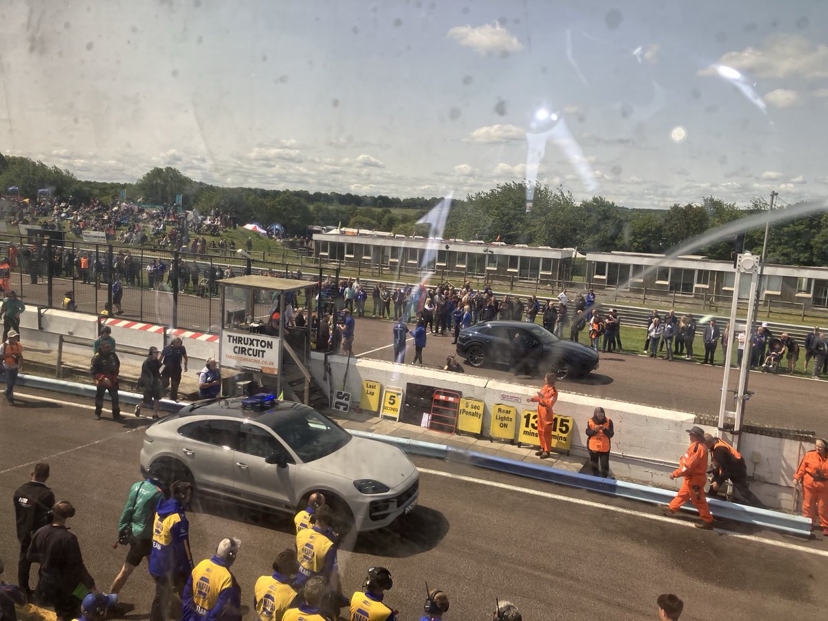Pit lane open for race one ⁦<a href="/BTCC/">BTCC</a>⁩ ⁦<a href="/itvmotorsport/">ITV Motorsport</a>⁩