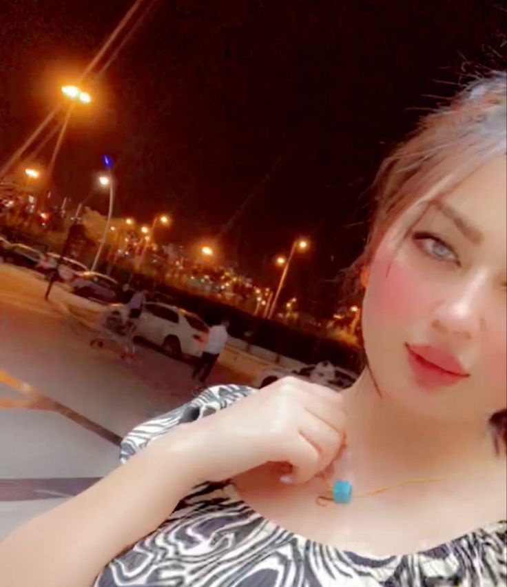 كل شيءٍ يمكن إخفاؤه إلاّ خطوات امرأة تتحرك في داخلك 🔥...!!♡